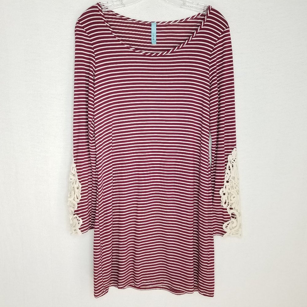 Loila Striped Dress Lace Detail Maroon‎ White